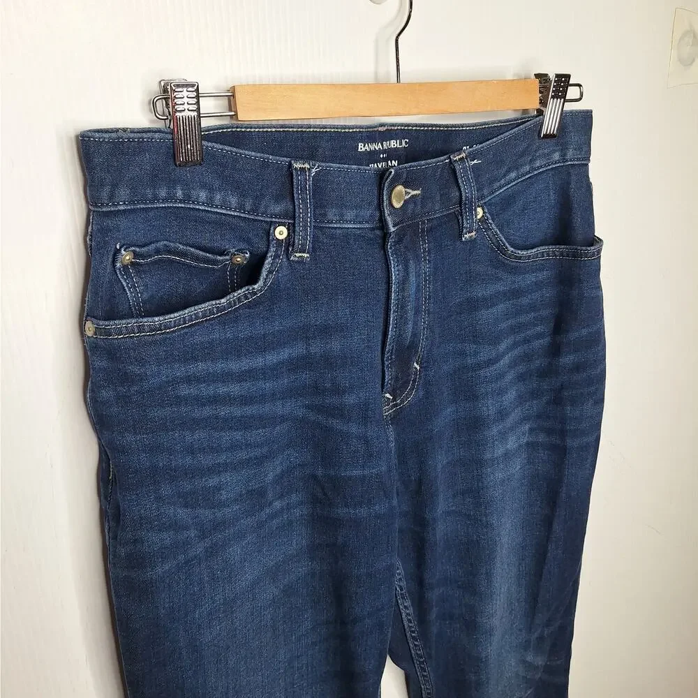 Banana Republic Travel Jeans Athletic Fit 31x32 Washwell Mid Blue Wash Stretch